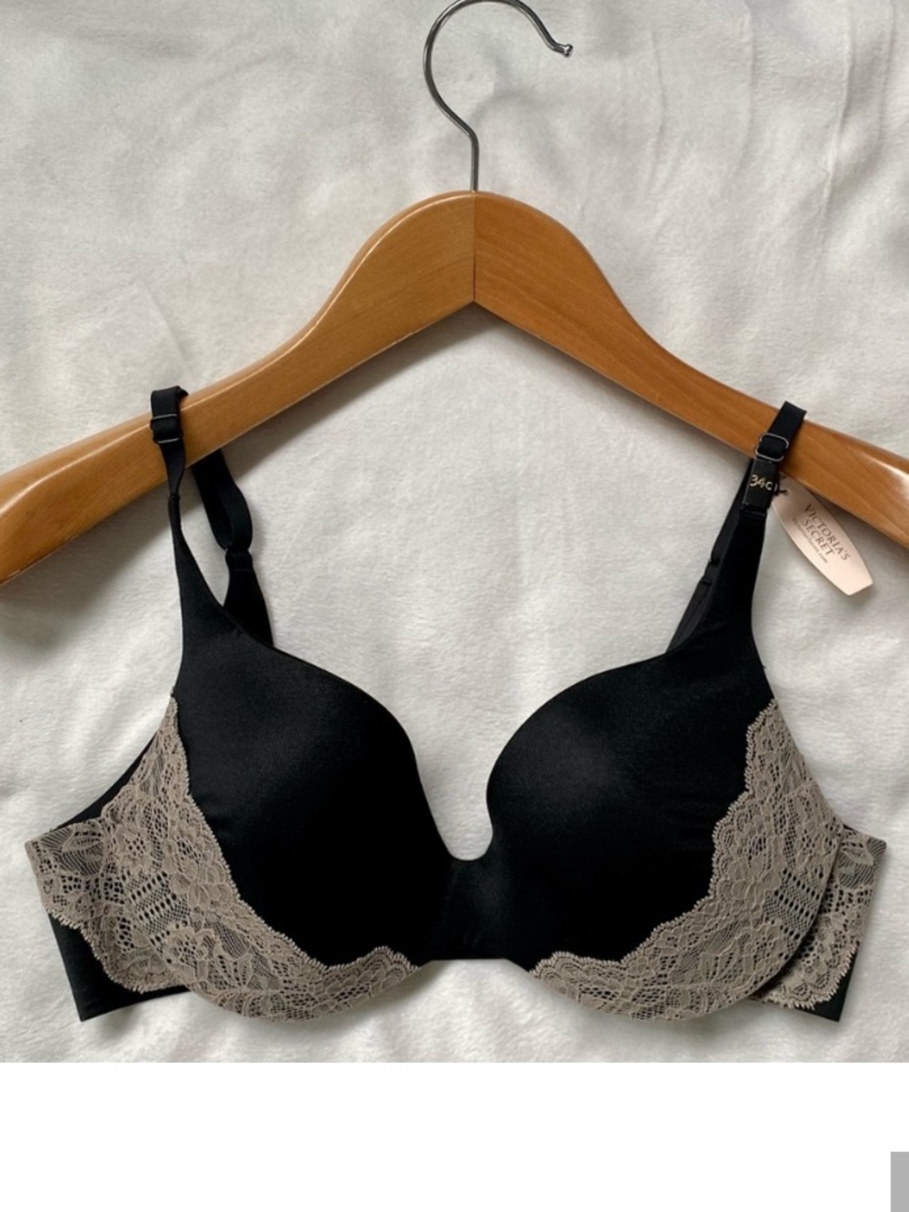 Victoria's Secret NEW Lined Demi Push Up Black Bra Beige Lace Accents Underwire